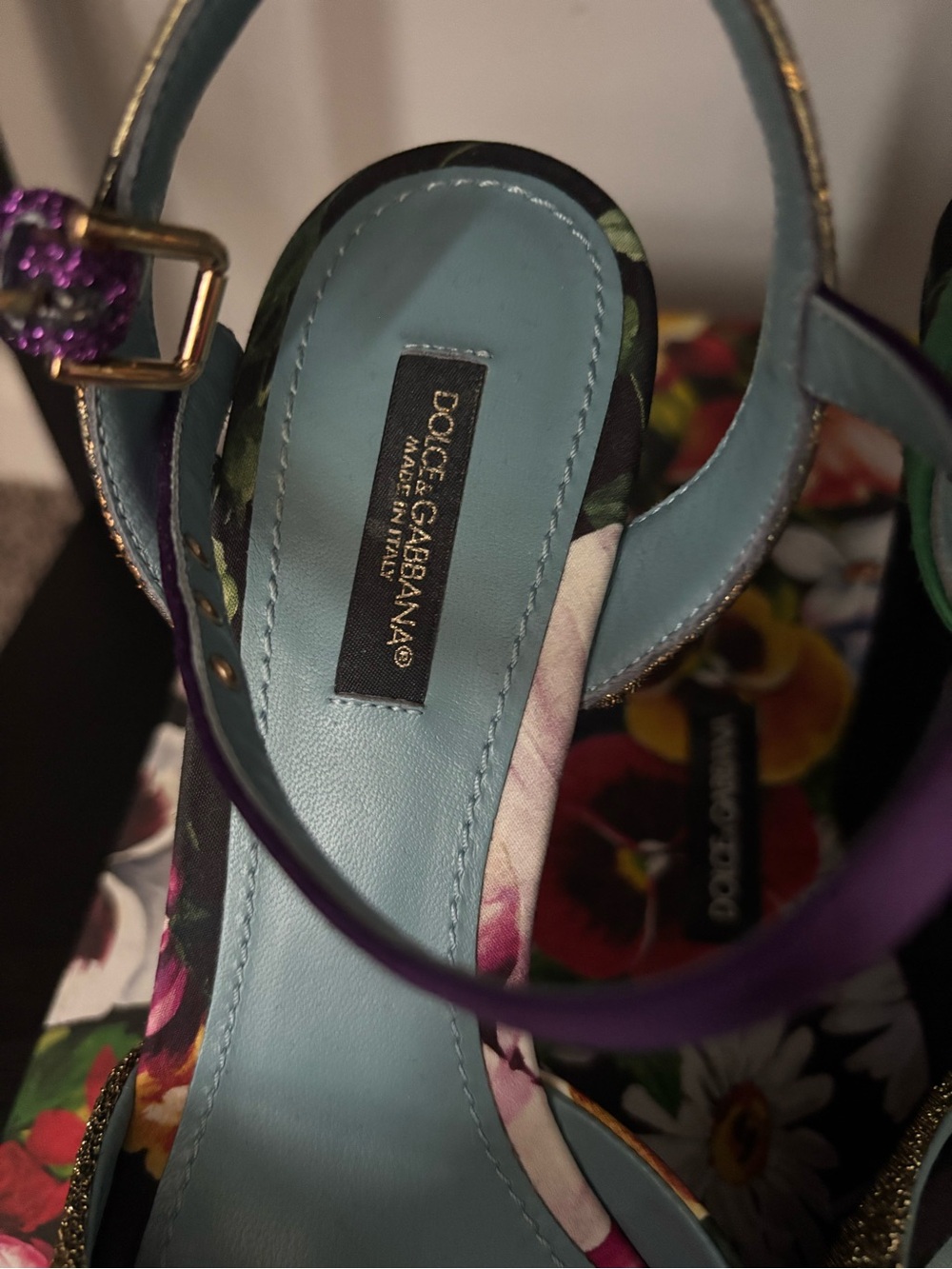 Heels - Picture 8 of 10